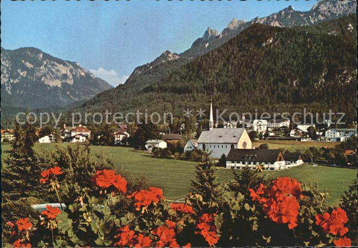 Bayerisch Gmain mit Untersberg und Lattengebirge