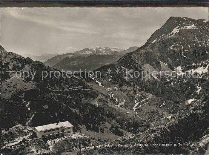BERCHTESGADEN Bayern Jennerbahn Berggasttaetten mit Schneibstein und Tennengebir