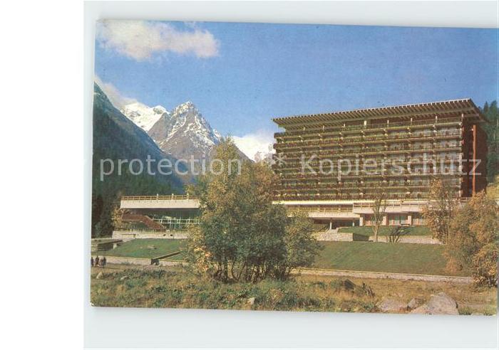 Karatschai Tscherkessien Jugendzentrum Dombaj