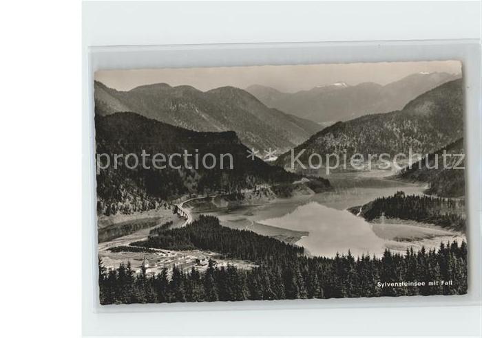 Lenggries Sylvensteinsee mit Fall