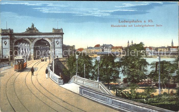 Ludwigshafen Rhein Rheinbruecke Strassenbahn