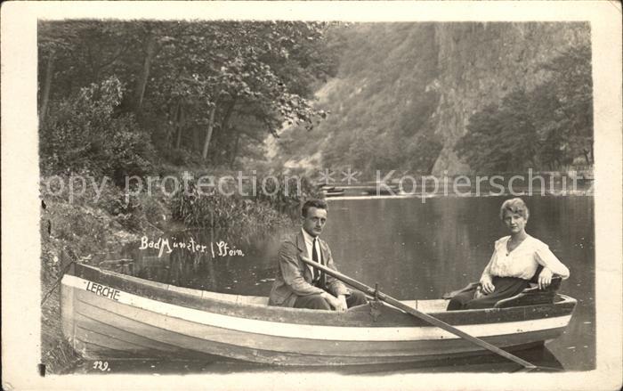 Bad Muenster Stein Ebernburg Paar auf einem Boot