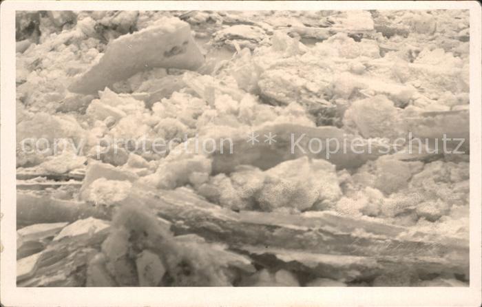 Homberg Duisburg Zugefrorener Rhein