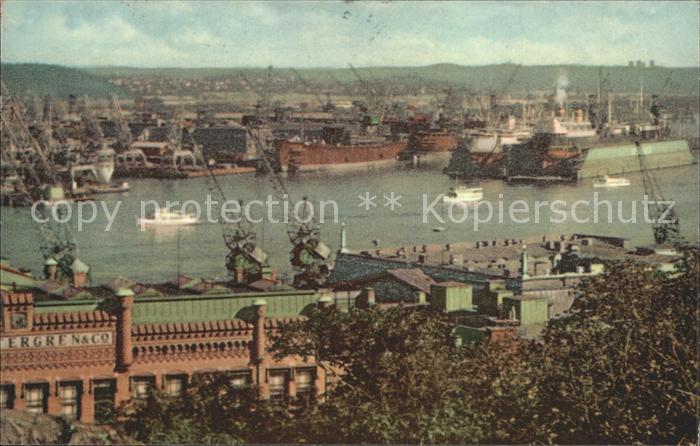 Goeteborg utsikt over hammen med Goetaverken