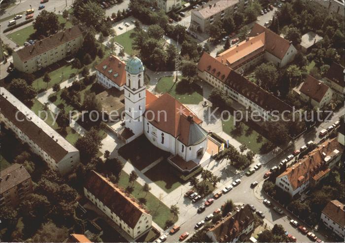 Milbertshofen-Hart Pfarrkirche St Georg Fliegeraufnahme