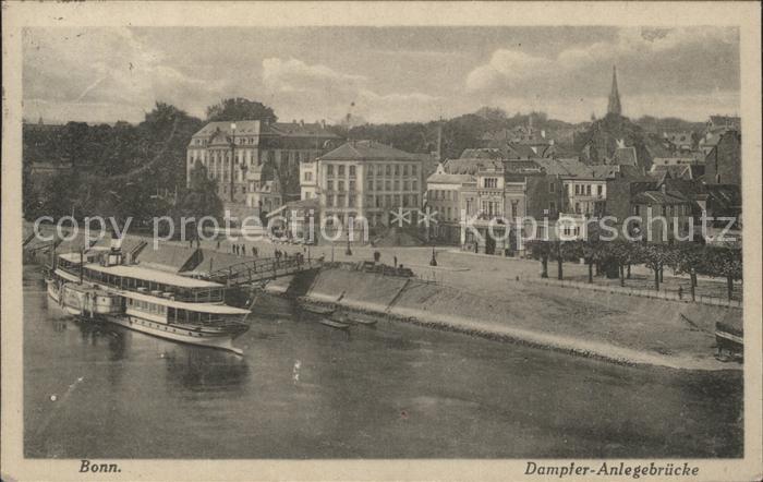 Bonn Rhein Dampfer Anlegebruecke Fahrgastschiff