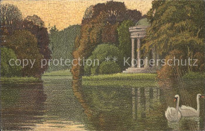 Muenchen Bayern Im Nymphenburgpark Schwanenteich