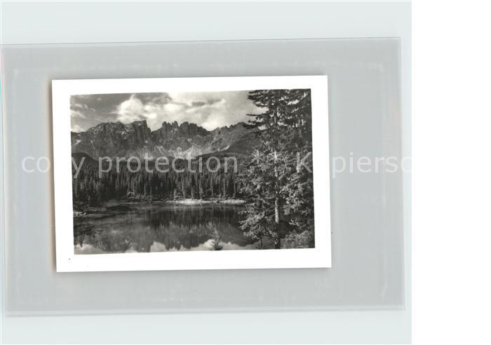 Karersee Suedtirol mit Latemar