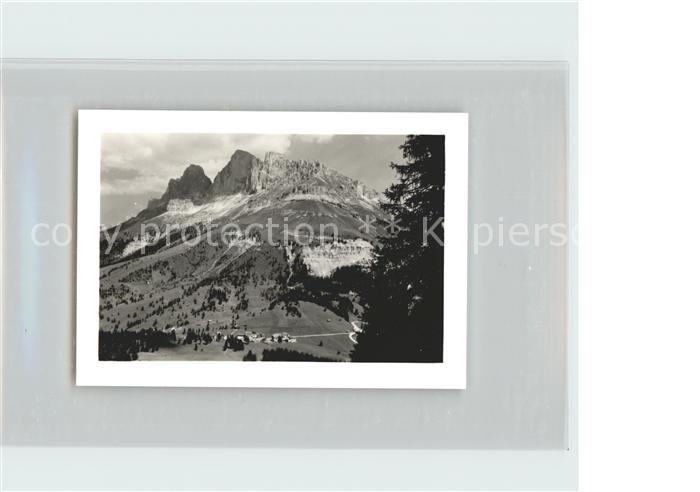 Karerpass Suedtirol mit Rosengarten