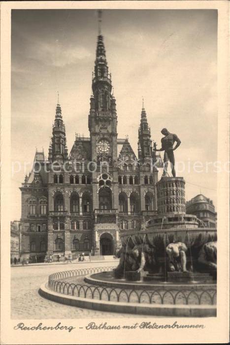 Reichenberg Liberec Boehmen Rathaus mit Hetzenbrunnen