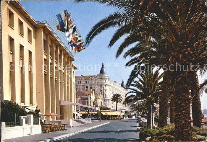 Cannes Alpes-Maritimes Palais des Festivals et Hotel Carlton