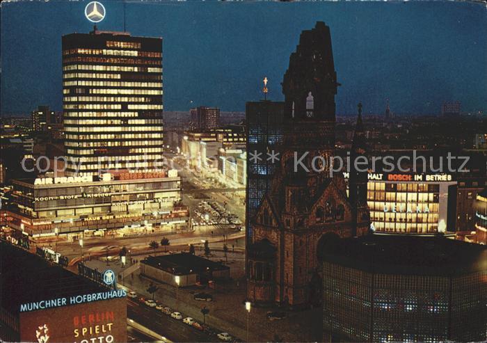 BERLIN  CITY Europa-Center und Gedaechtniskirche bei Nacht