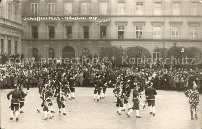 Muenchen Bayern Schaefflertanz