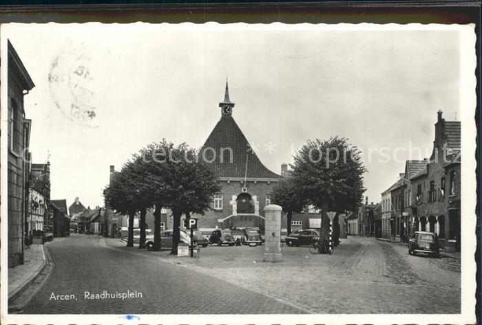 Arcen Raadhuisplein