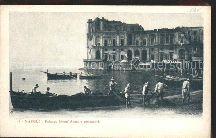 Napoli Neapel Palazzo Donna Anna e pescatori