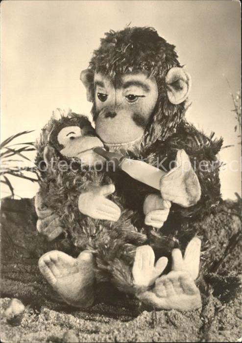 Spielzeug Plueschaffen Affenbaby Milchflasche