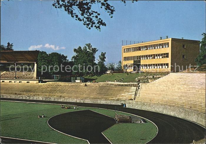 Jablonec nad Nisou Kryta sportovni hala na stadionu Strelnice