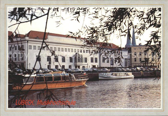 LueBECK  CITY Musikhochschule Ausflugsschiffe