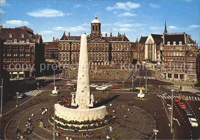 Amsterdam Niederlande Dom met Koninklijk Paleis en Nationaal Monument