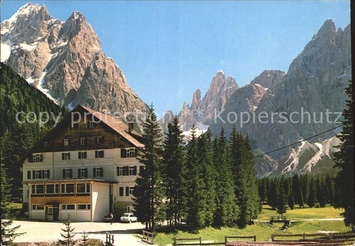 Sexten Sesto Suedtirol Hotel Dolomitenhof Fischleinboden Dolomiten