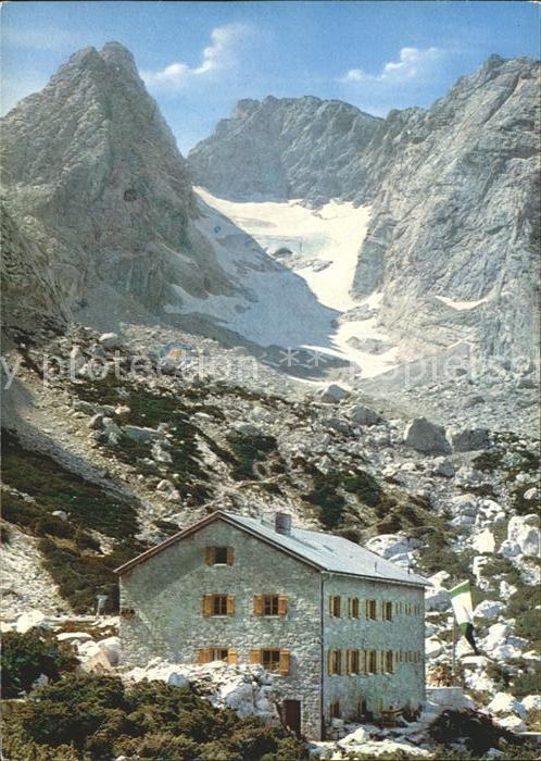 Blaueishuette Berchtesgaden Blaueisspitze Hochkalter und Blaueisgletscher