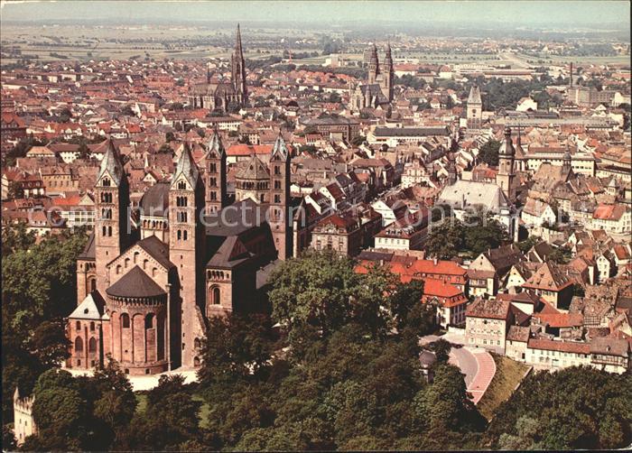 Speyer Rhein Kaiserdom mit Stadt Fliegeraufnahme