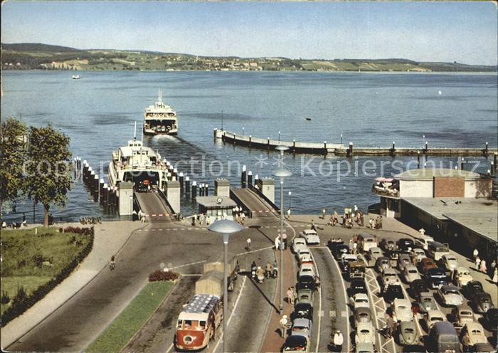 Staad Konstanz Faehrehafen mit Blick auf Meersburg