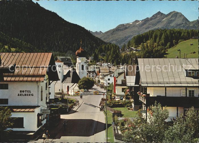 St Anton Arlberg Ortspartie Hotel Arlberg Kirche
