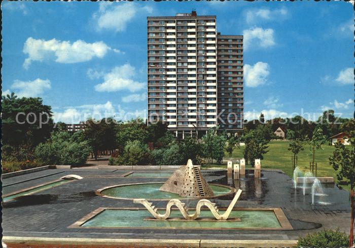 Mainz Rhein Im Volkspark Brunnen Wasserspiele Hochhaus