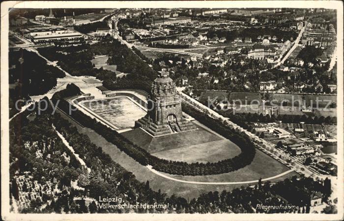 LEIPZIG Sachsen Voelkerschlachtdenkmal Fliegeraufnahme