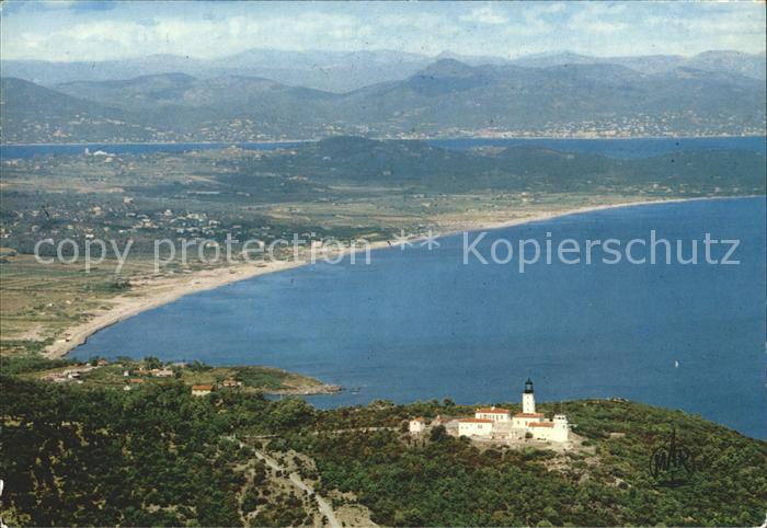 Ramatuelle Le Phare du Cap Camarat les plages de Pampelonne et de Tahiti