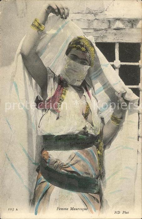 Typen Femme Mauresque