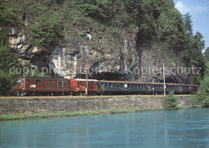 Eisenbahn Elektro-Schnellzuglokomotive Re 4/4 Nr. 172 Interlaken