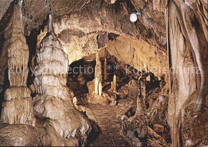 Hoehlen Caves Grottes Tropfsteinhöhle Arkadengang Attendorn