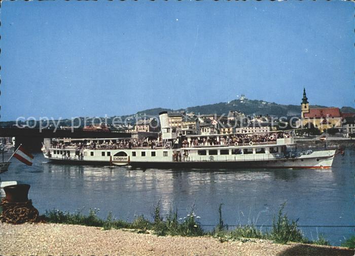 Dampfer Seitenrad Schoenbrunn