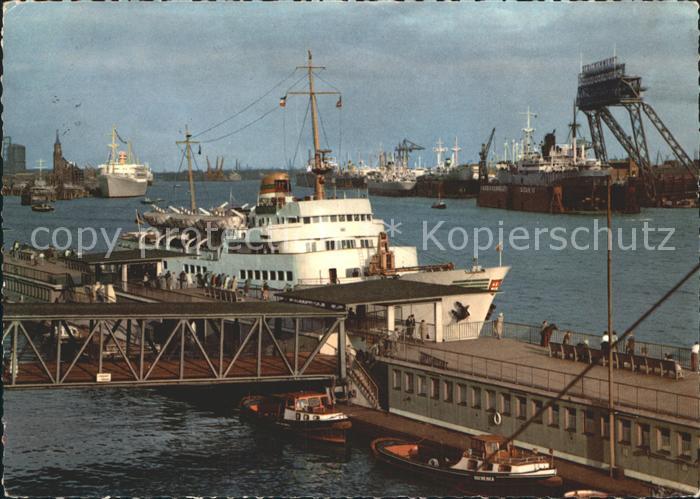 Schiffe Ships Navires Bunte Kuh St. Pauli Landungsbruecken