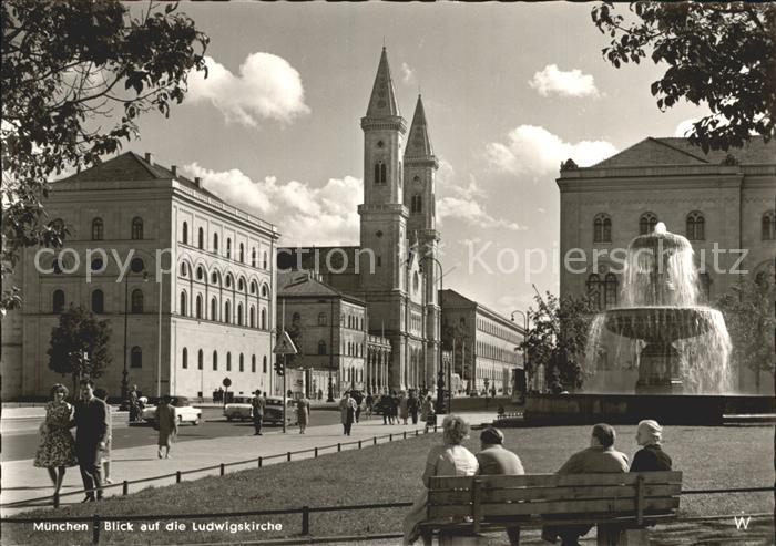 Muenchen Bayern mit Ludwigskirche