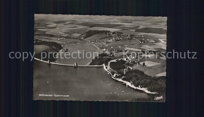 Moehnesee Fliegeraufnahme Sperrmauer
