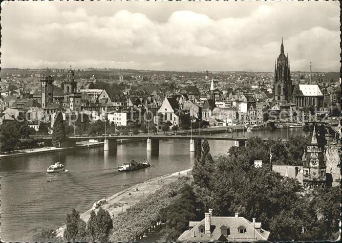 Frankfurt Main Altstadt Fliegeraufnahme mit Mainbruecke