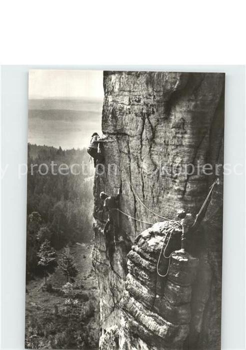 Klettern Bergsteigen Barbarine Talseite Sächsische Schweiz