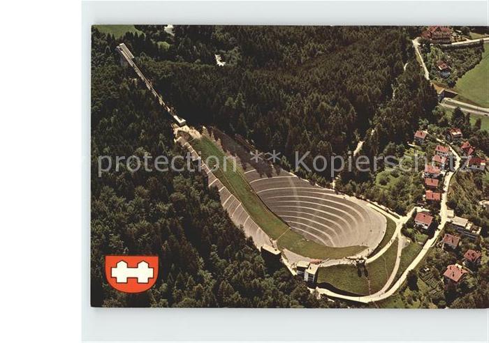 Ski-Flugschanze Olympia-Sprungschanze Innsbruck Bergisel Fliegeraufnahme