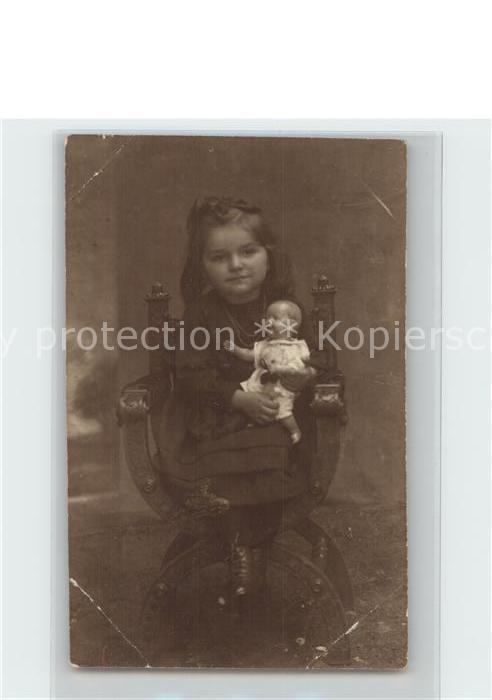 Puppe Doll Poupee Kinderspielzeug Kind Privatfoto