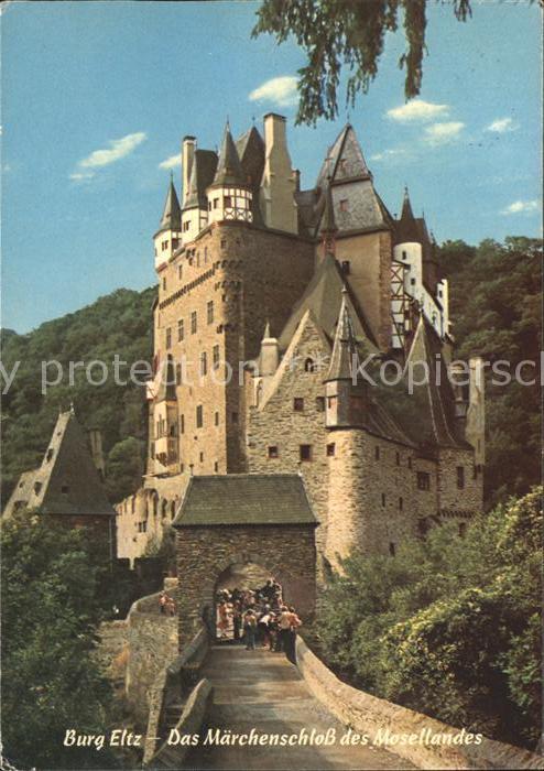 Moselkern Burg Eltz Maerchenschloss
