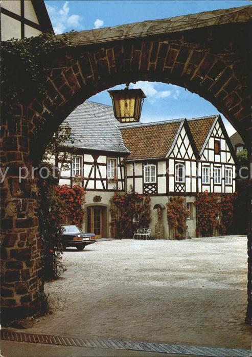 Unkel Rhein Rheinhotel Schulz Toreinfahrt