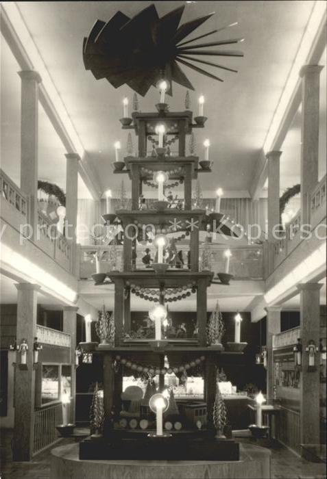 Seiffen Erzgebirge Grosse Pyramide Spielzeugmuseum