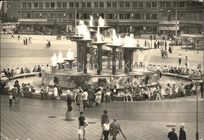 BERLIN  CITY Brunnen Alexanderplatz