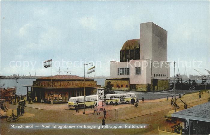 Rotterdam Maastunnel Ventilatiegebow en toegang rotrappen