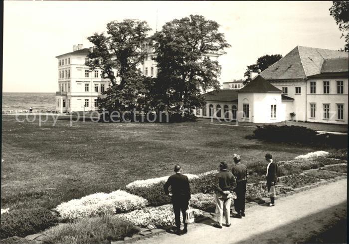 Heiligendamm Ostseebad Sanatorium fuer Werktaetige Haus Mecklenburg Wandelgang
