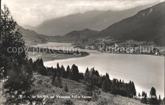 Weissensee Kaernten Blick von der Rauna