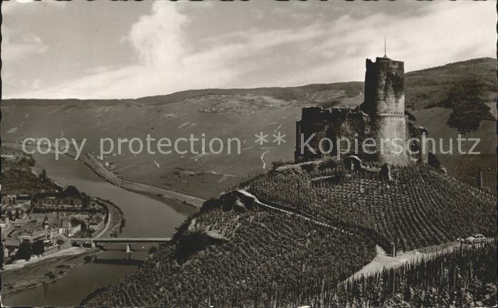 BERNKASTEL-KUES Berncastel Rheinland-Pfalz Burg Landshut